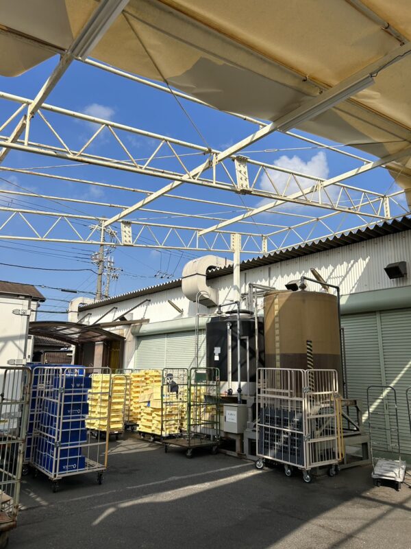 大阪府和泉市　テントの張り替え、鉄部塗装